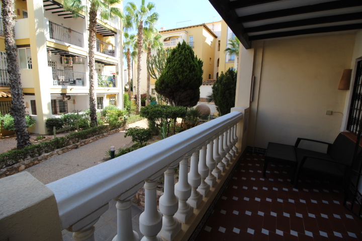 3 Bed Furnished ground floor flat in Torrevieja Aldea del mar