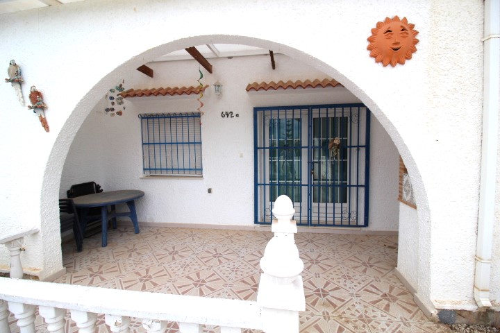 Bungalow te koop in San Miguel de Salinas