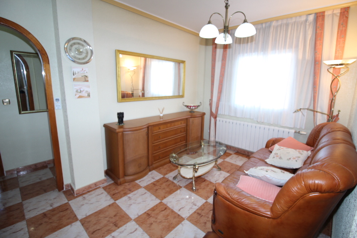 Villa te koop in Villamartín-Las Filipinas (Orihuela)