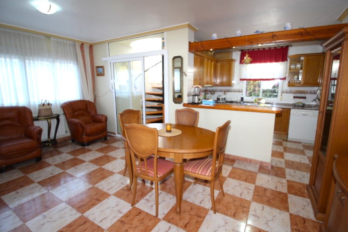 Villa till salu i Villamartín-Las Filipinas (Orihuela)