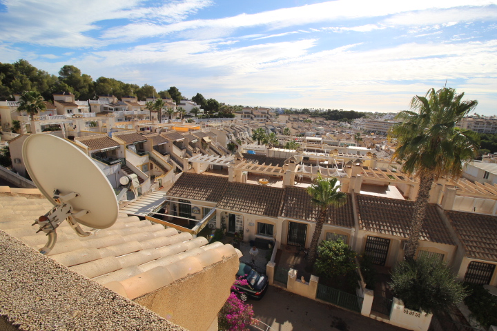 Duplex, 2 våningar till salu i Orihuela Costa