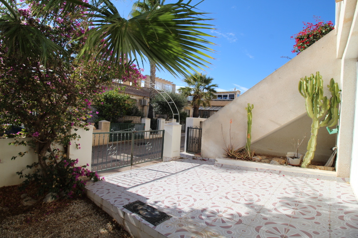 Duplex te koop in Orihuela Costa