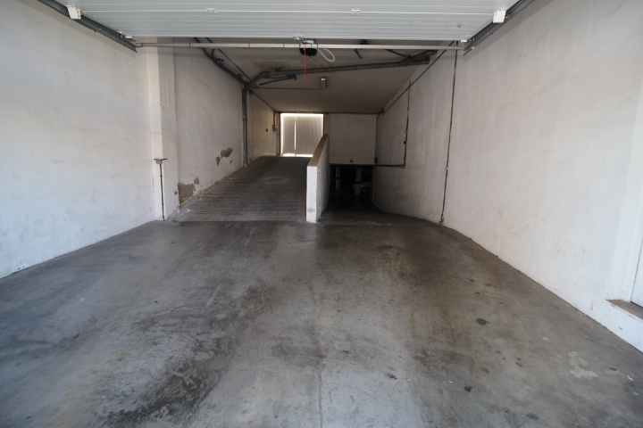 Garage till salu i Torrevieja