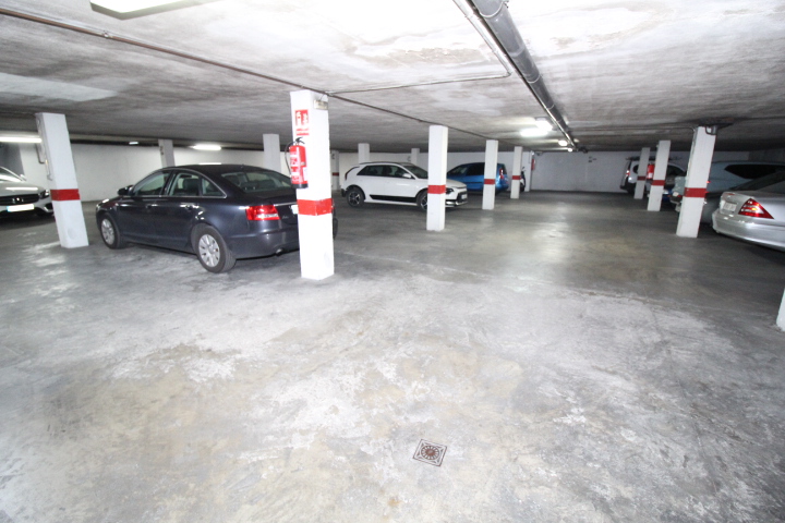 For investors 44 Parking spaces in the centre of Torrevieja