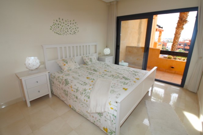 atemberaubende Wohnung mit 2 Schlafzimmern und 2 Badezimmern in Orihuela Costa