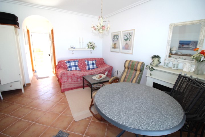 Bungalow myynnissä San Miguel de Salinas