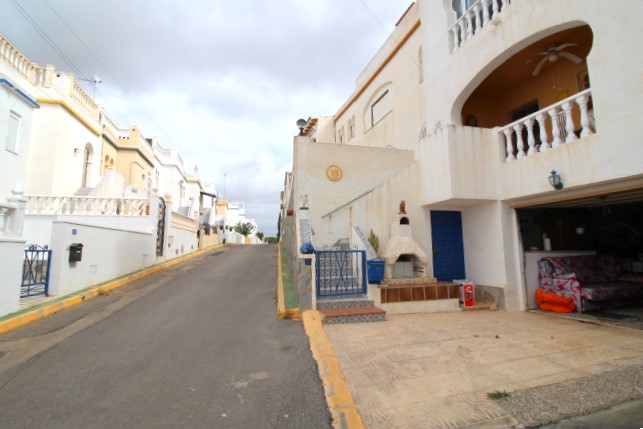 Nach Süden ausgerichtete Wohnung in Blue Hill, Villamartin