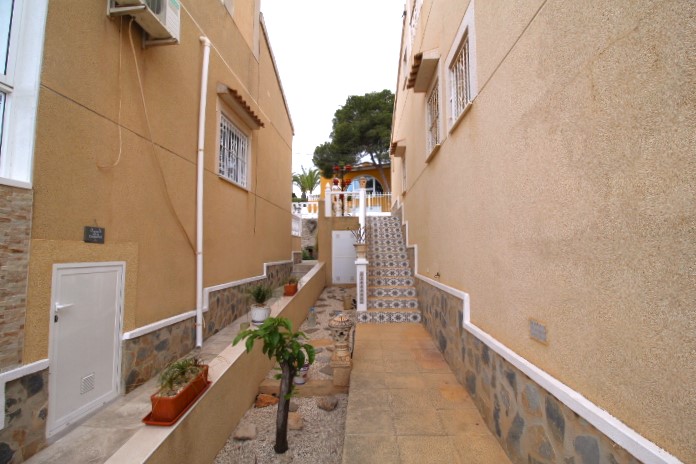 Detached villa in Blue Lagoon, Villamartin