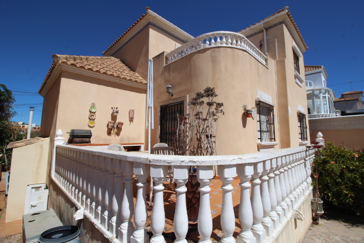 Freistehende Villa in El Galan