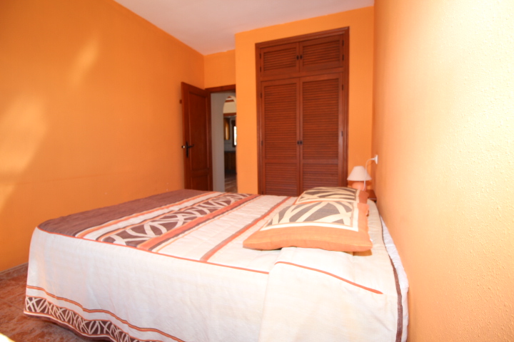 Encantador apartamento esquina planta baja en Playa Flamenca