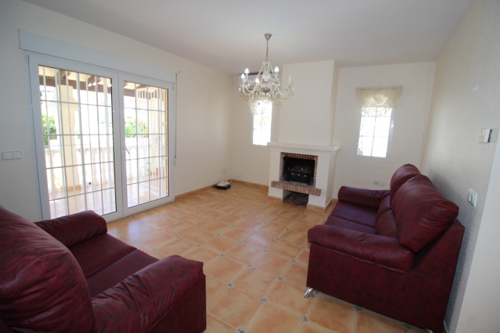 Chalet te koop in Villamartín-Las Filipinas (Orihuela)
