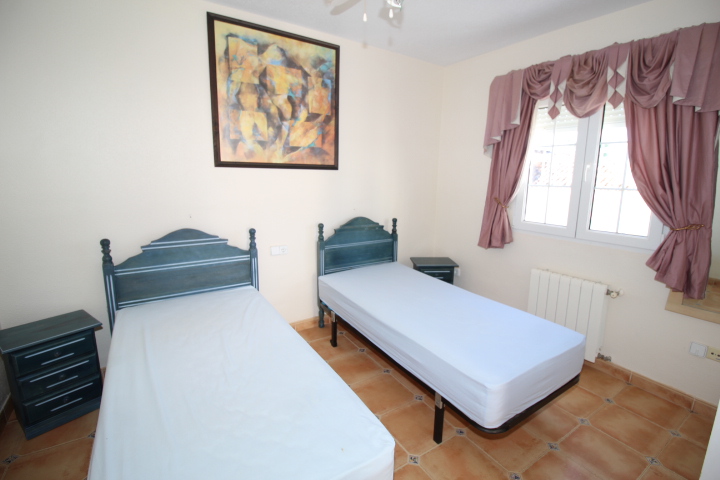Chalet te koop in Villamartín-Las Filipinas (Orihuela)