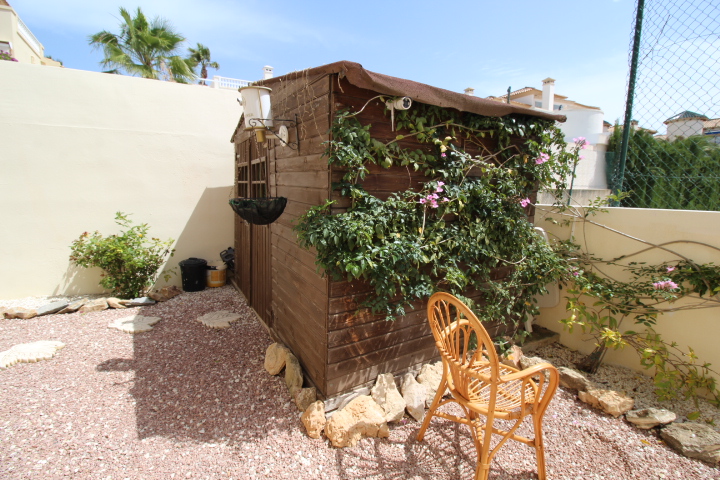 Chalet independiente con piscina privada en Villamartin - El Galan