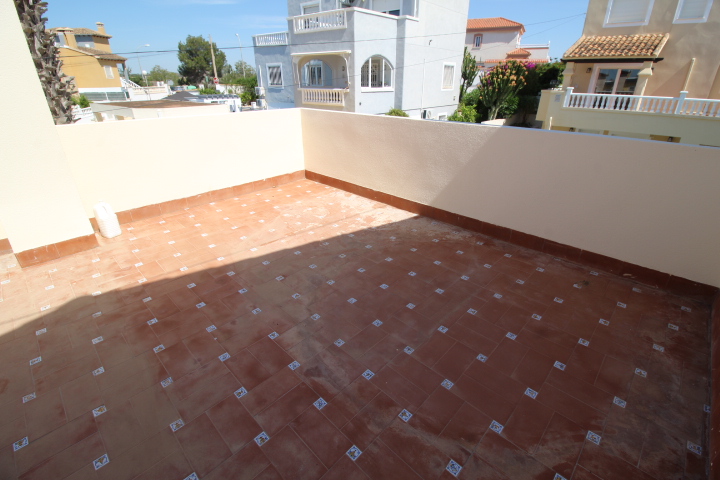 Chalet te koop in Villamartín-Las Filipinas (Orihuela)
