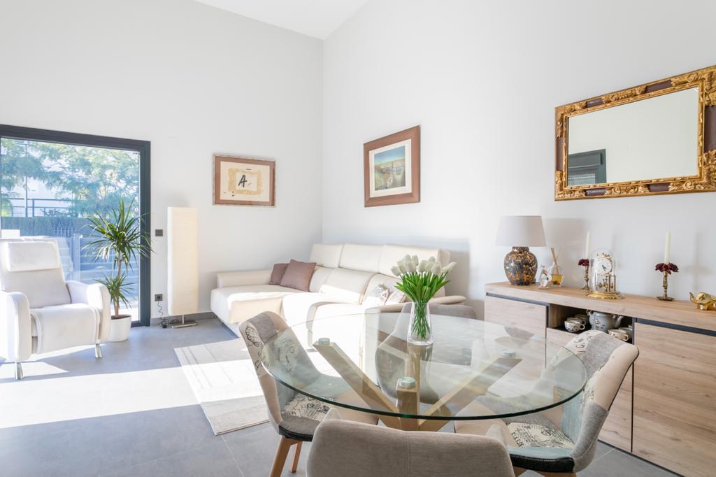 Villa in vendita a Daya Nueva
