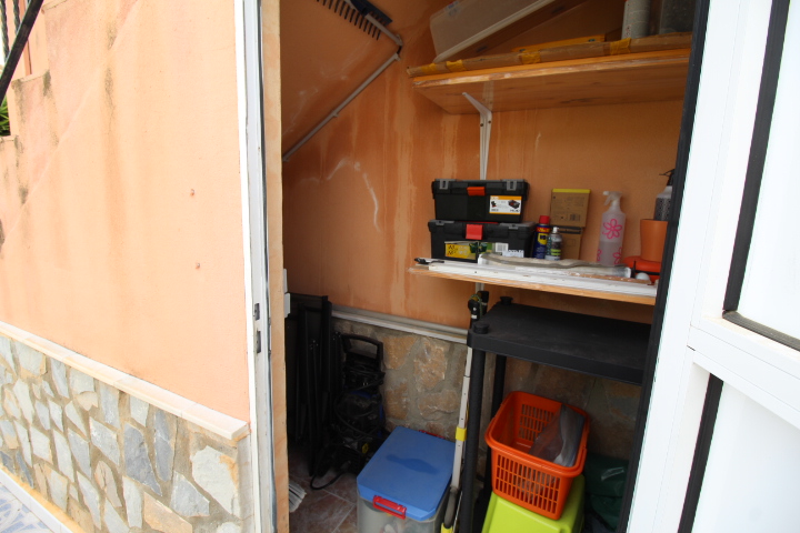 Chalet independiente con piscina privada en Las Filipinas, Villamartin