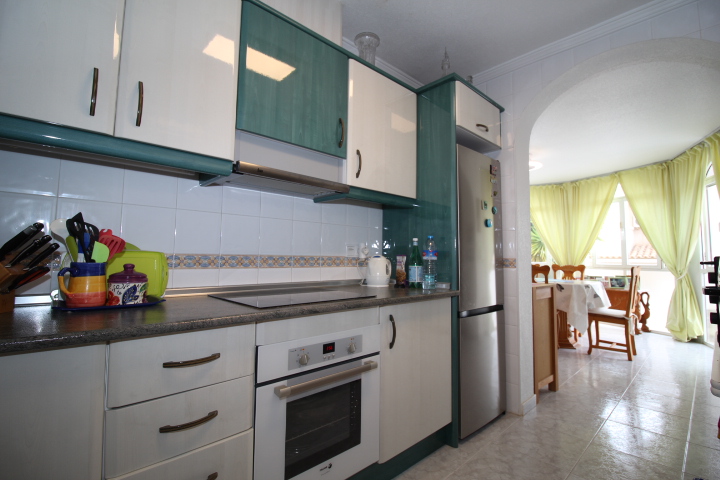 Chalet independiente con piscina privada en Las Filipinas, Villamartin
