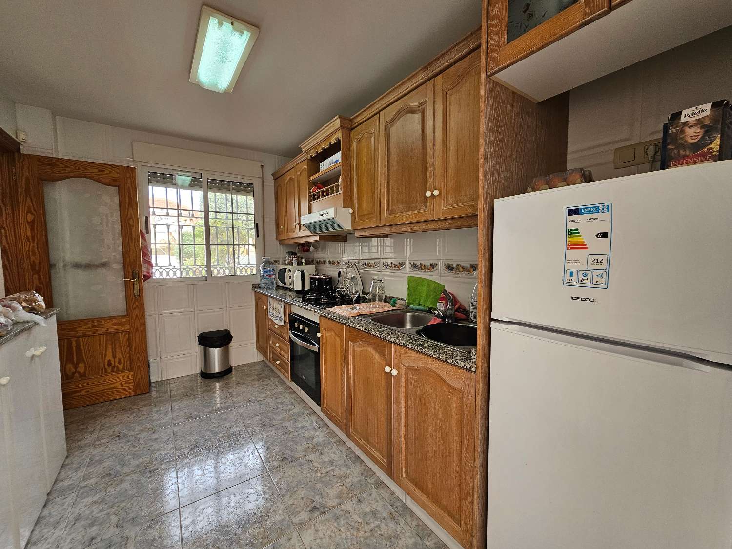 Villa de 4 dormitorios en venta en Villamartin