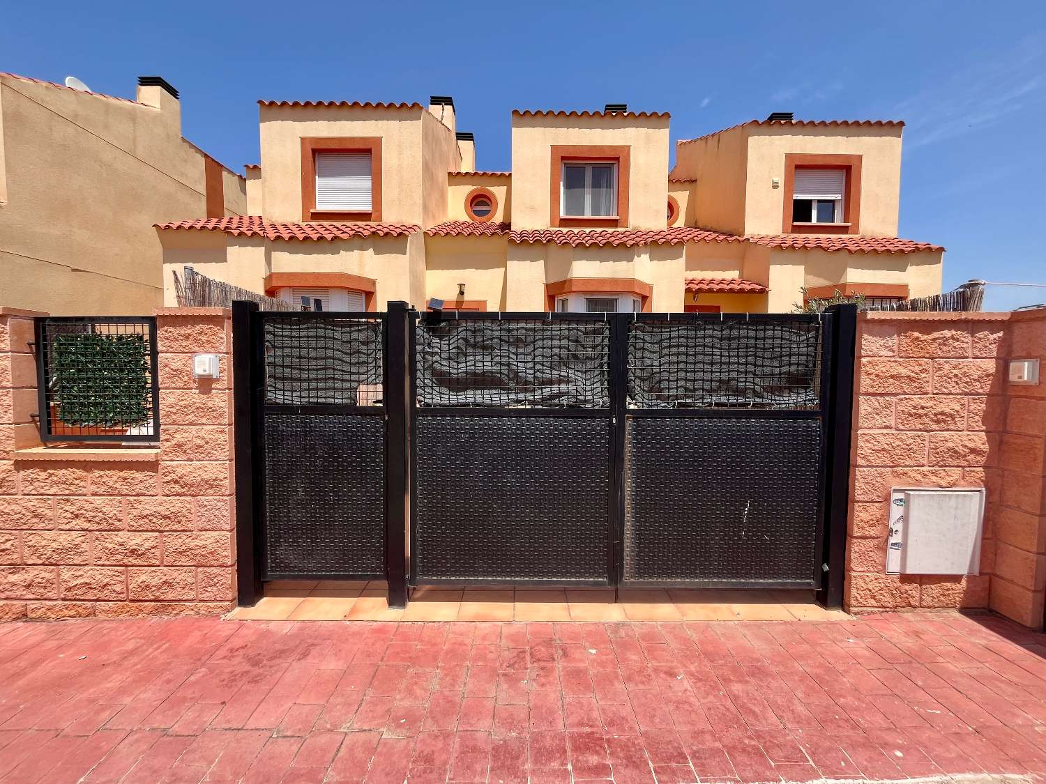 Adosado de 3 dormitorios en venta en Cabo Roig