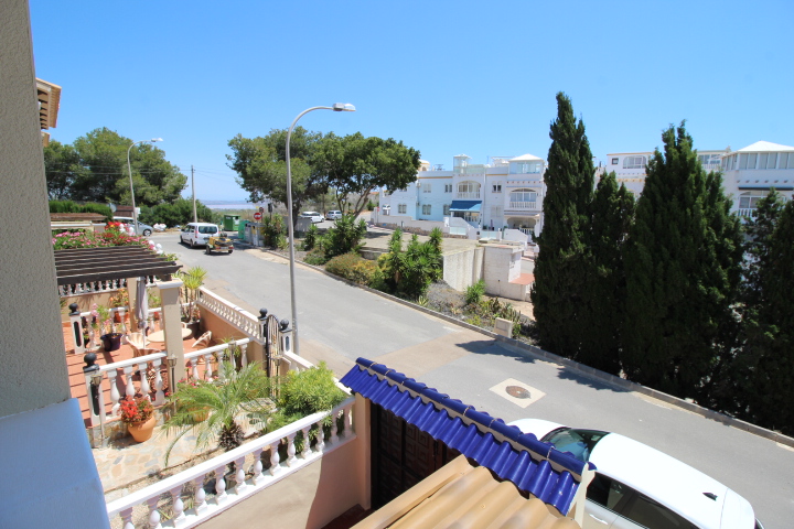 Chalet Independiente en El Galán con Vistas al Mar