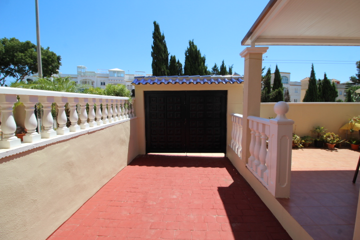 Chalet Independiente en El Galán con Vistas al Mar
