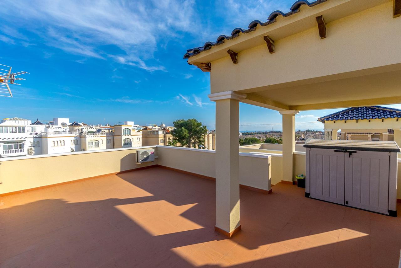 Chalet Independiente en El Galán con Vistas al Mar