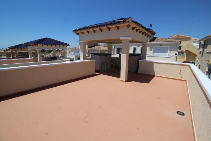 Chalet Independiente en El Galán con Vistas al Mar