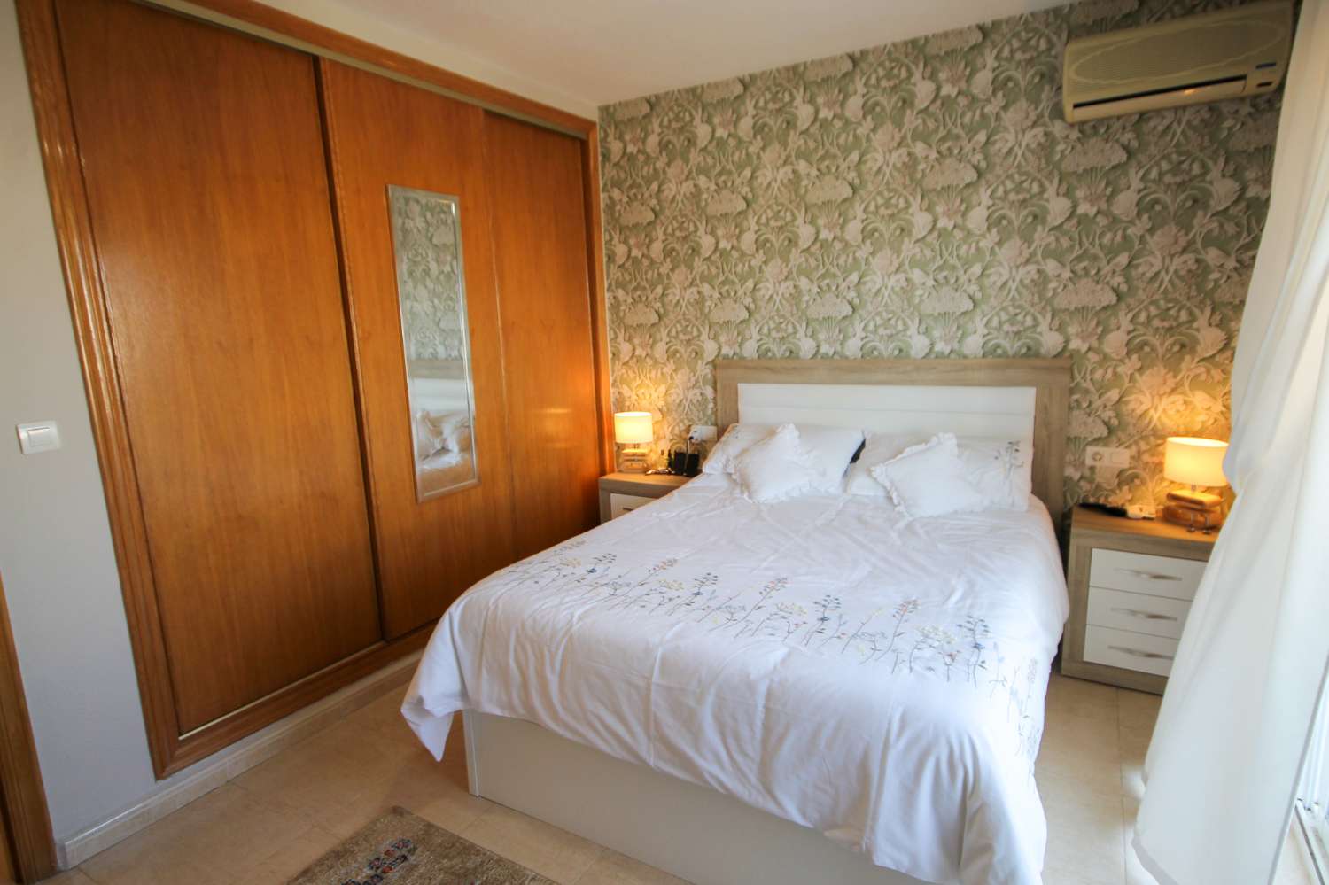 Fabuloso chalet adosado de 3 dormitorios con piscina