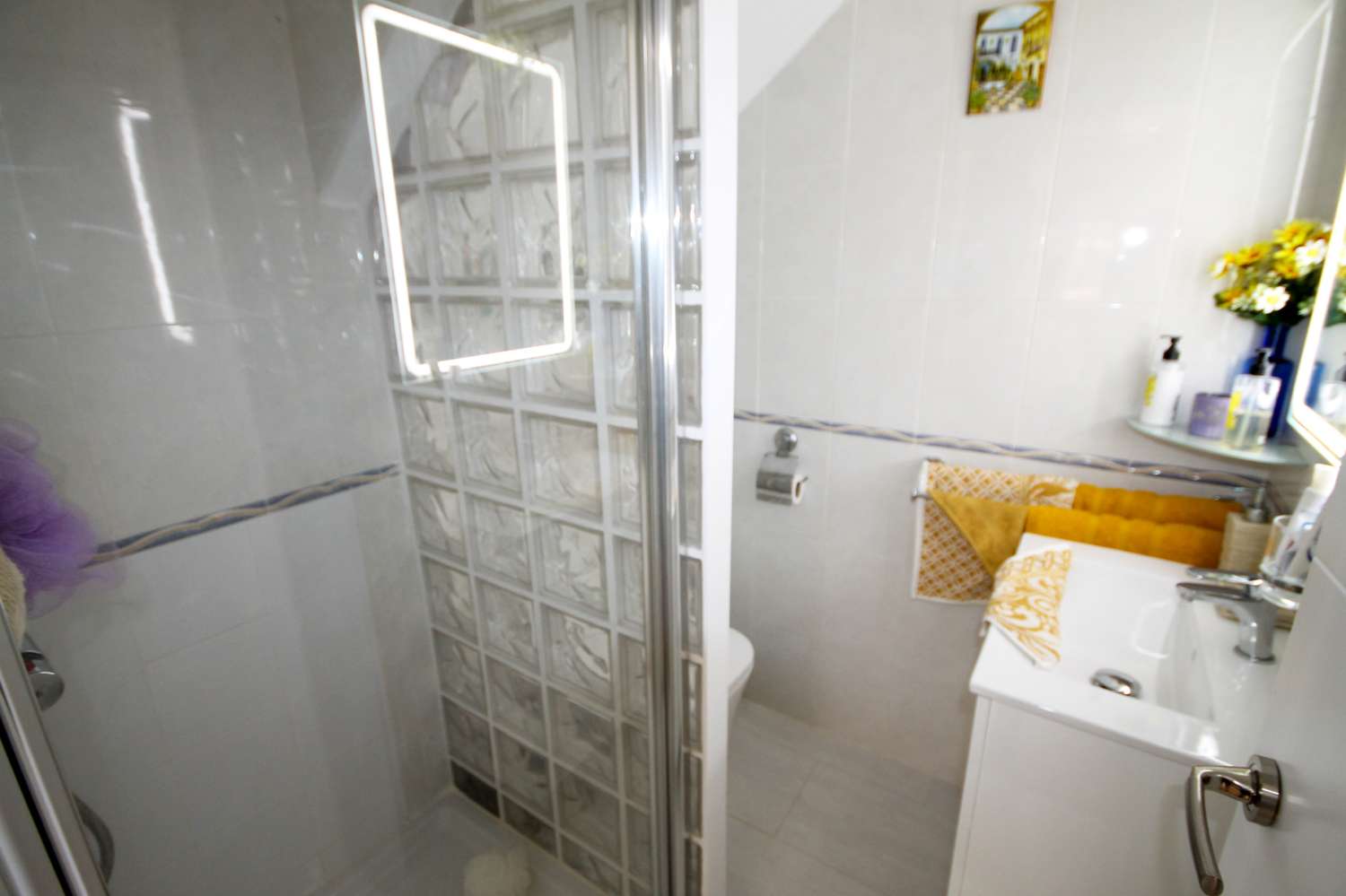 Fabuloso chalet adosado de 3 dormitorios con piscina