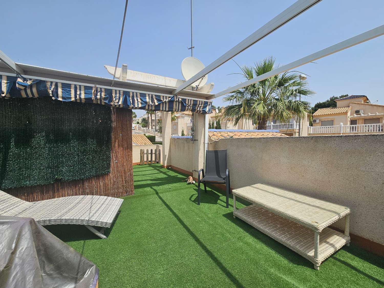Villa de 2 dormitorios en venta en Villamartin