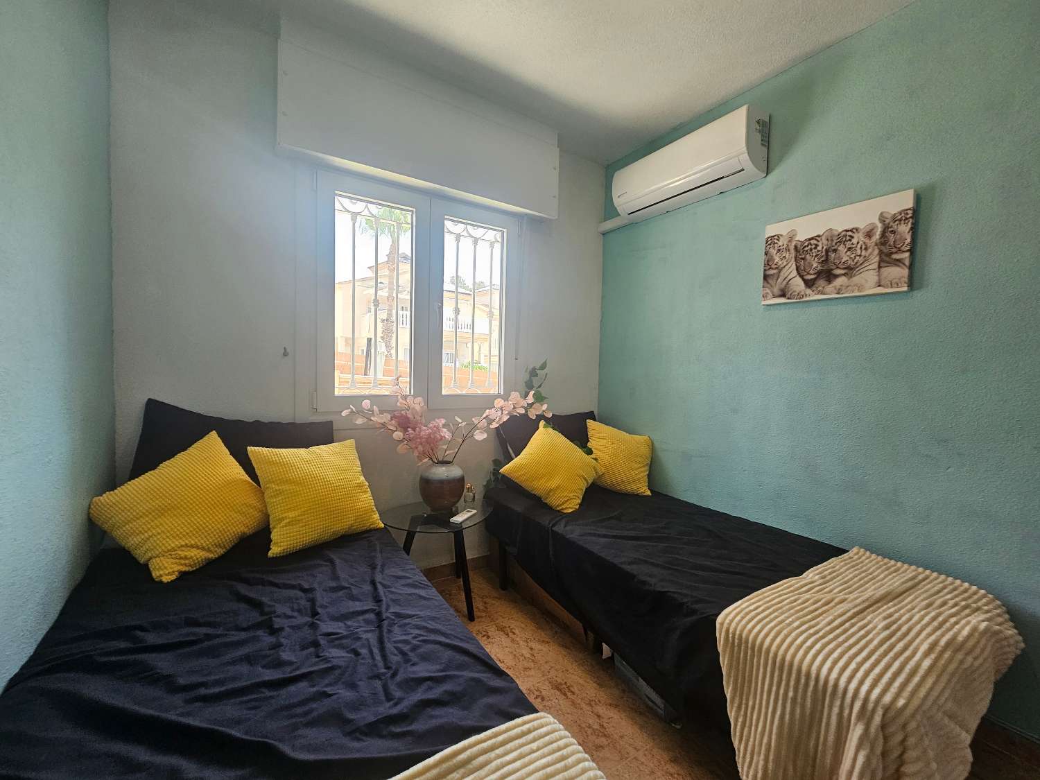 Villa de 2 dormitorios en venta en Villamartin