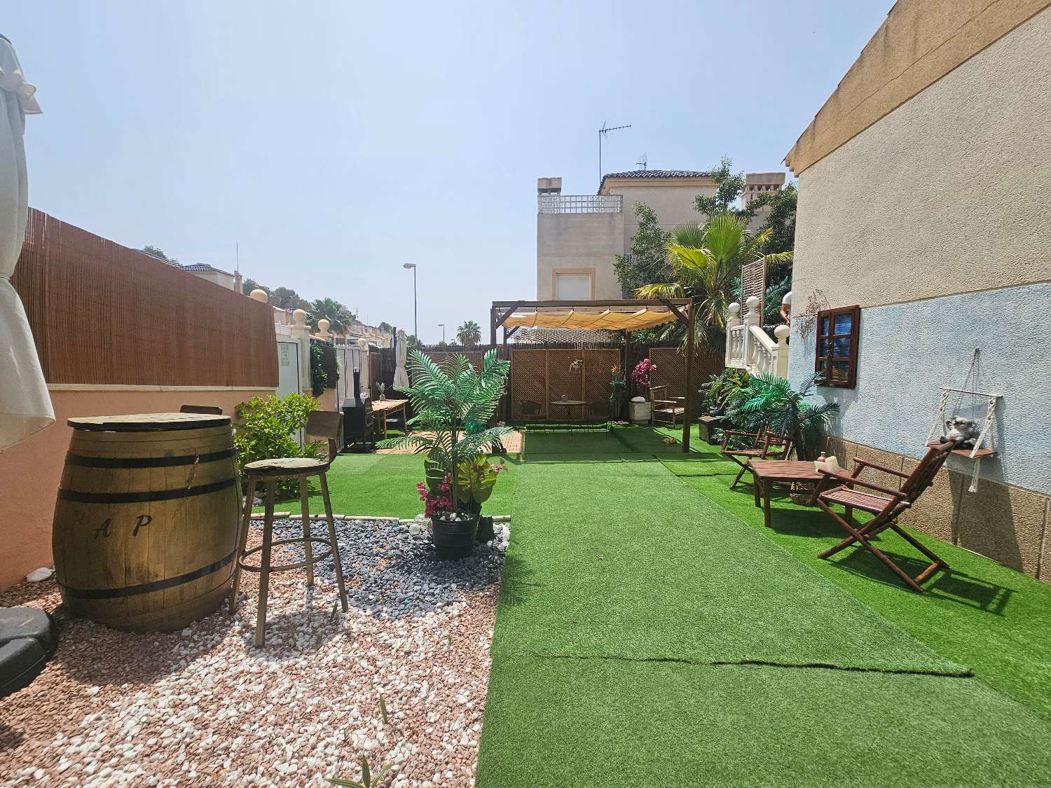 Villa de 2 dormitorios en venta en Villamartin