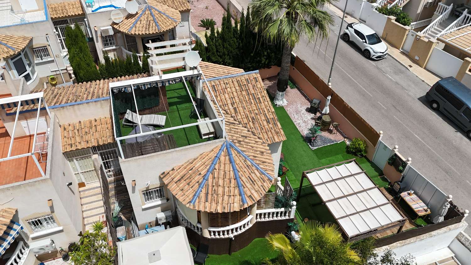 Villa de 2 dormitorios en venta en Villamartin