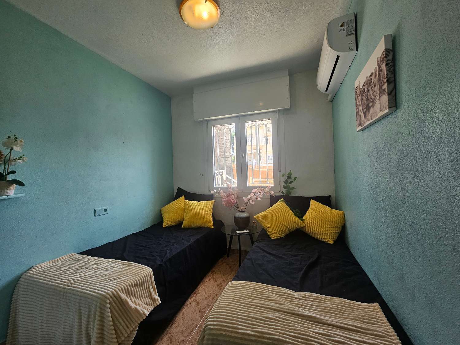 Villa de 2 dormitorios en venta en Villamartin