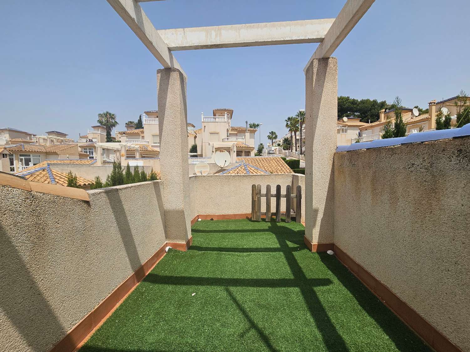 Villa de 2 dormitorios en venta en Villamartin