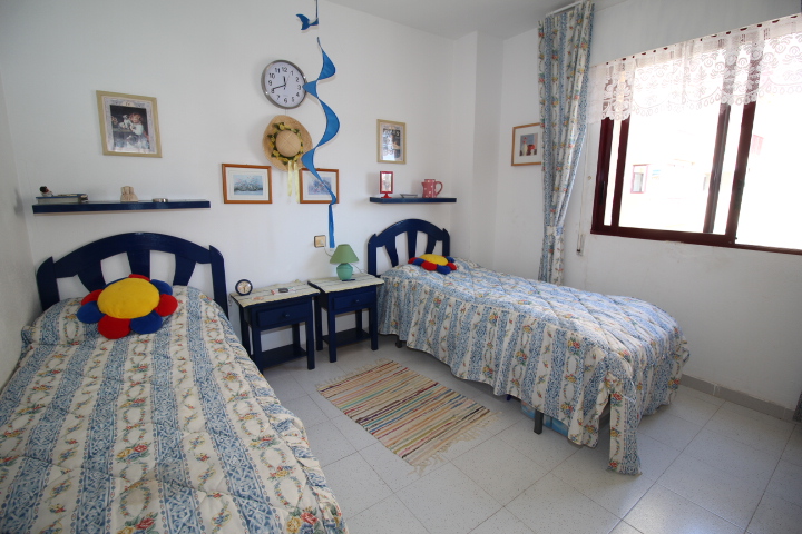 Apartamento de 3 habitaciones 50 metros de Playa, La Mata - Torrevieja