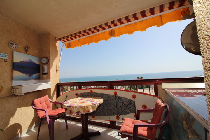 Apartamento de 3 habitaciones 50 metros de Playa, La Mata - Torrevieja