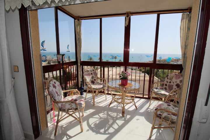 Apartamento de 3 habitaciones 50 metros de Playa, La Mata - Torrevieja