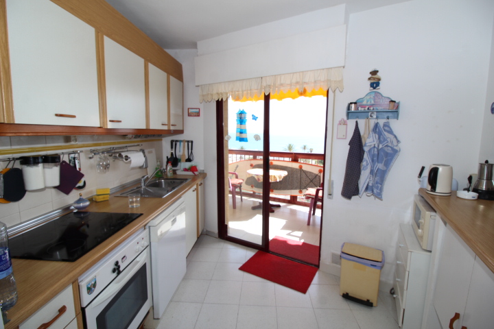 Apartamento de 3 habitaciones 50 metros de Playa, La Mata - Torrevieja