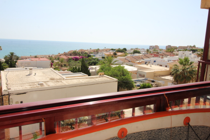 Apartamento de 3 habitaciones 50 metros de Playa, La Mata - Torrevieja