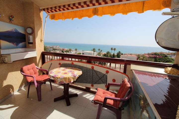 Apartamento de 3 habitaciones 50 metros de Playa, La Mata - Torrevieja