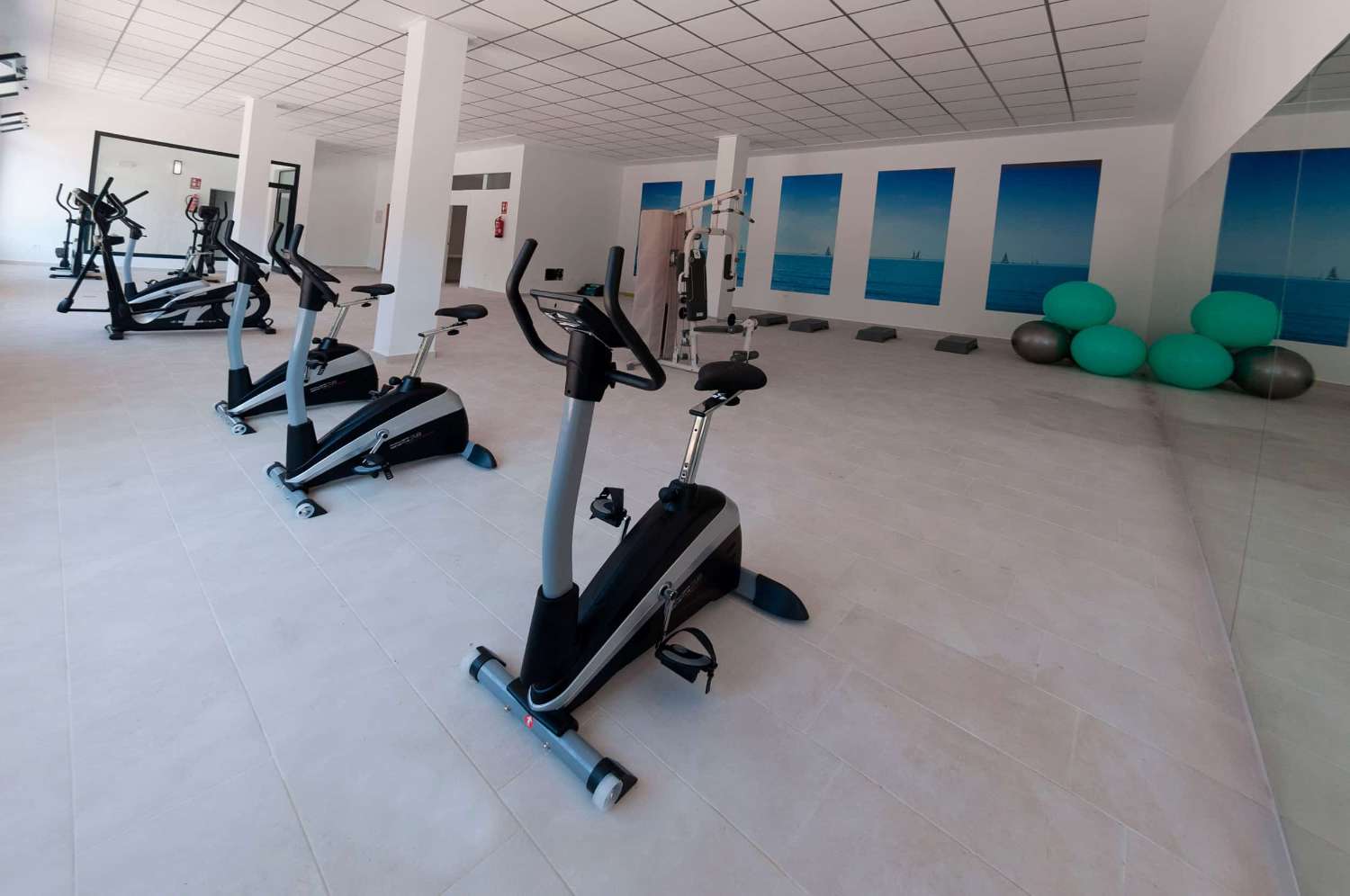 Ático de lujo de 3 dormitorios en Los Dolses - Impresionantes vistas, gimnasio y ubicación privilegiada