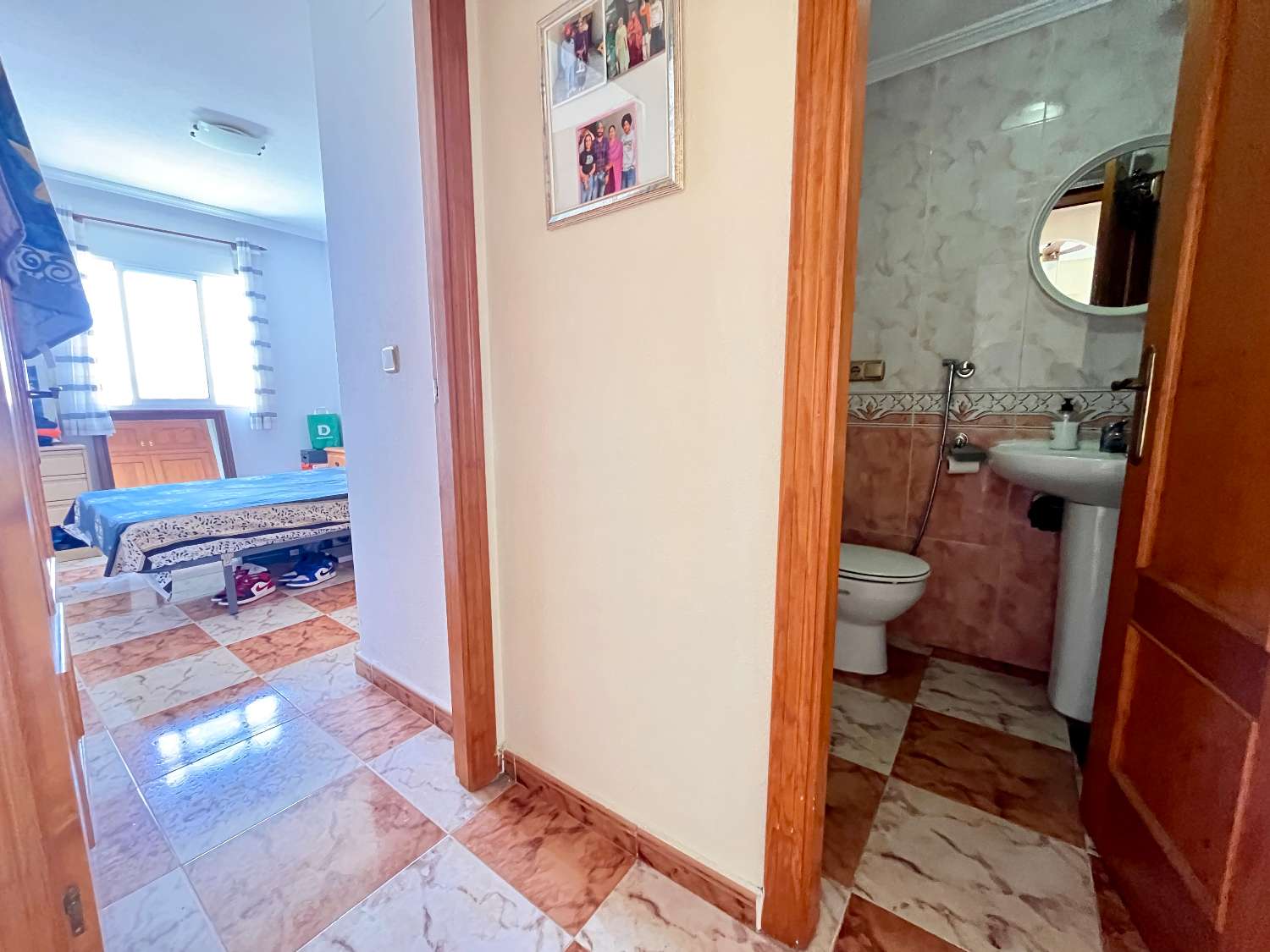 Apartamento de 2 dormitorios en venta en La Zenia
