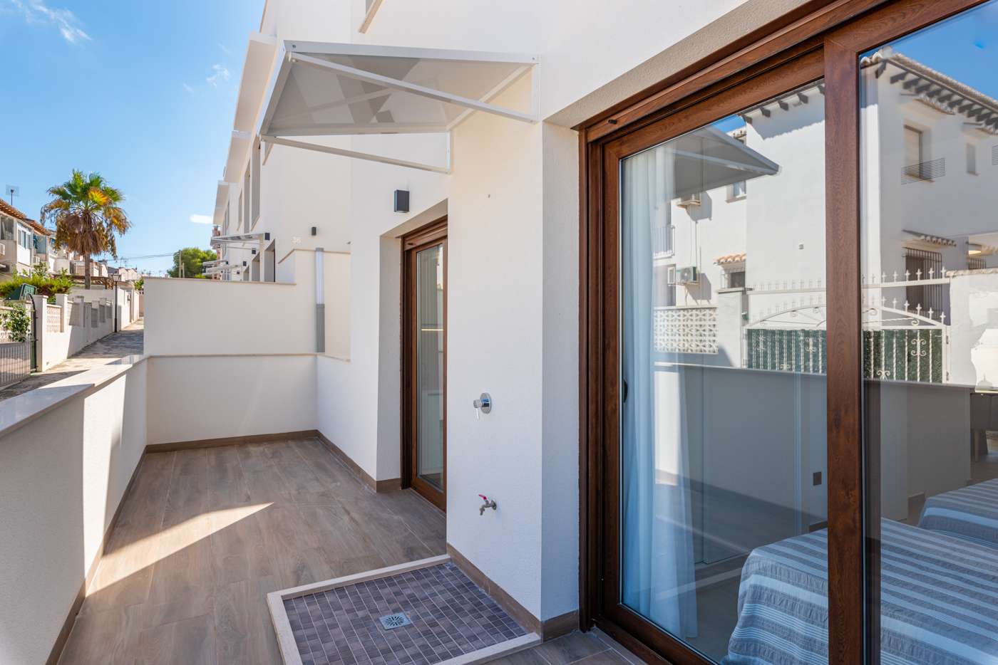 Apartamento planta baja con 2 habitaciones en Los Balcones (Torrevieja)