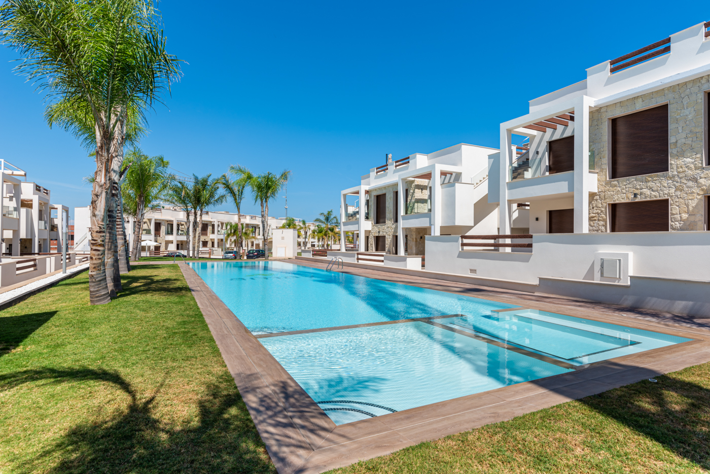 Apartamento planta baja con 2 habitaciones en Los Balcones (Torrevieja)