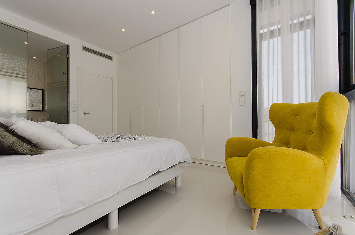 Villa de Lujo con 4 habitaciones y piscina privada en Dehesa de Campoamor (Orihuela Costa)