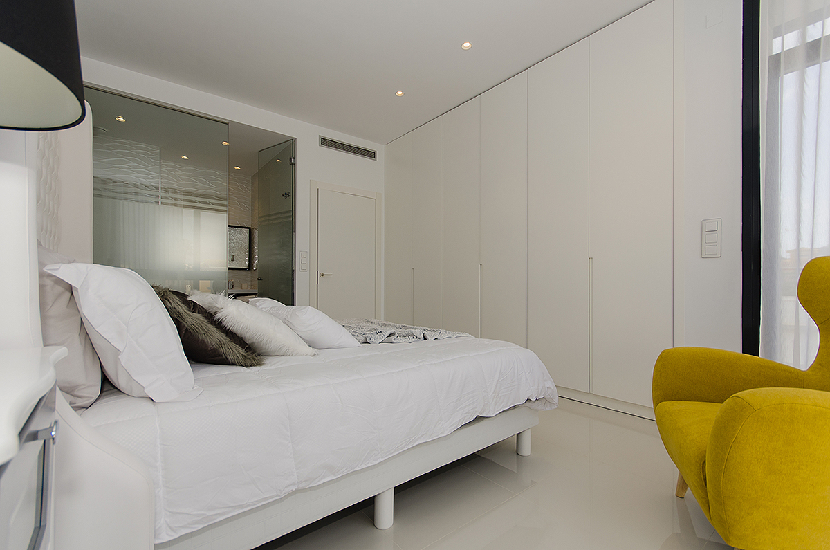 Villa de Lujo con 4 habitaciones y piscina privada en Dehesa de Campoamor (Orihuela Costa)