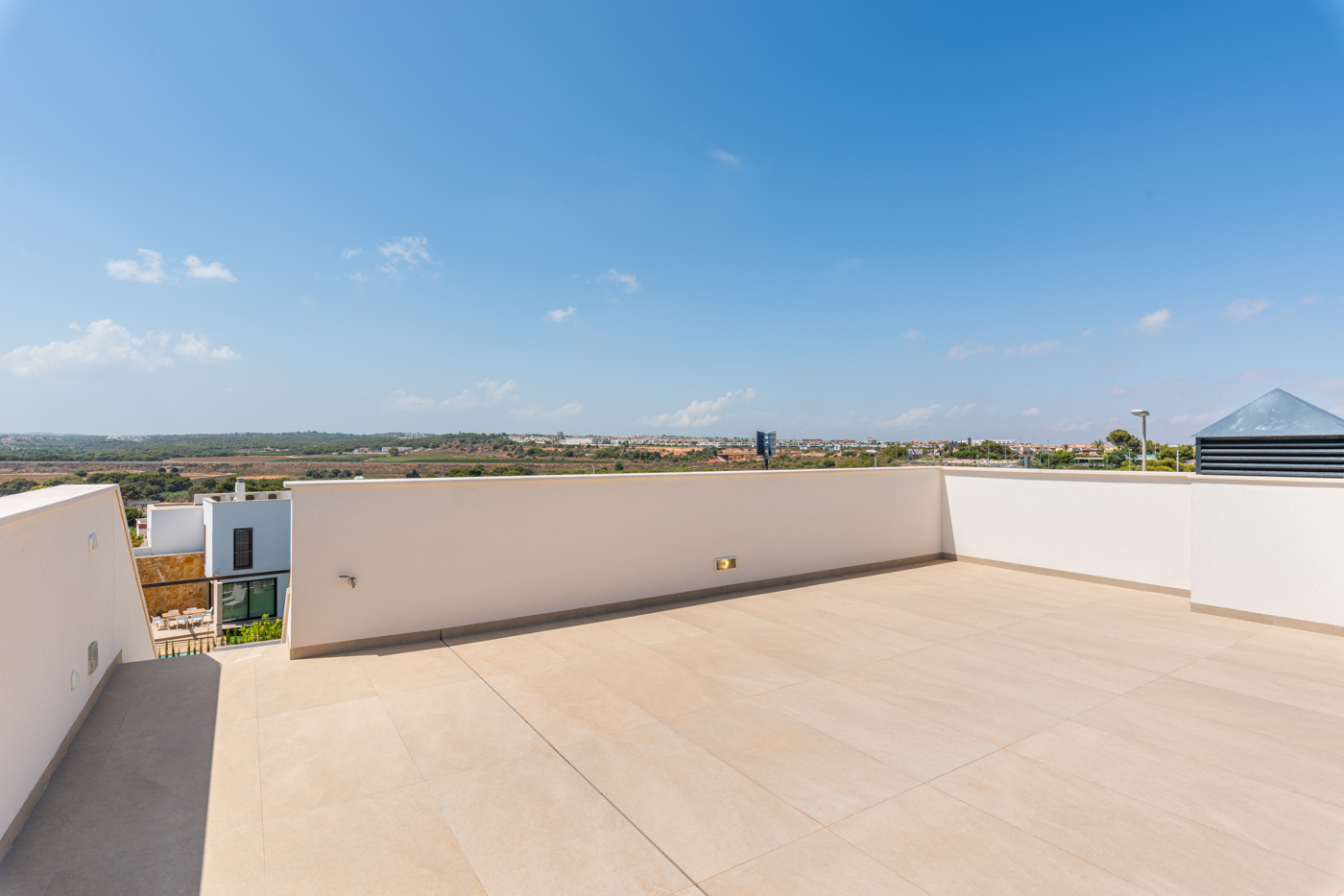 Luxury Villa with 3 bedrooms and private pool in Dehesa de Campoamor (Orihuela Costa)