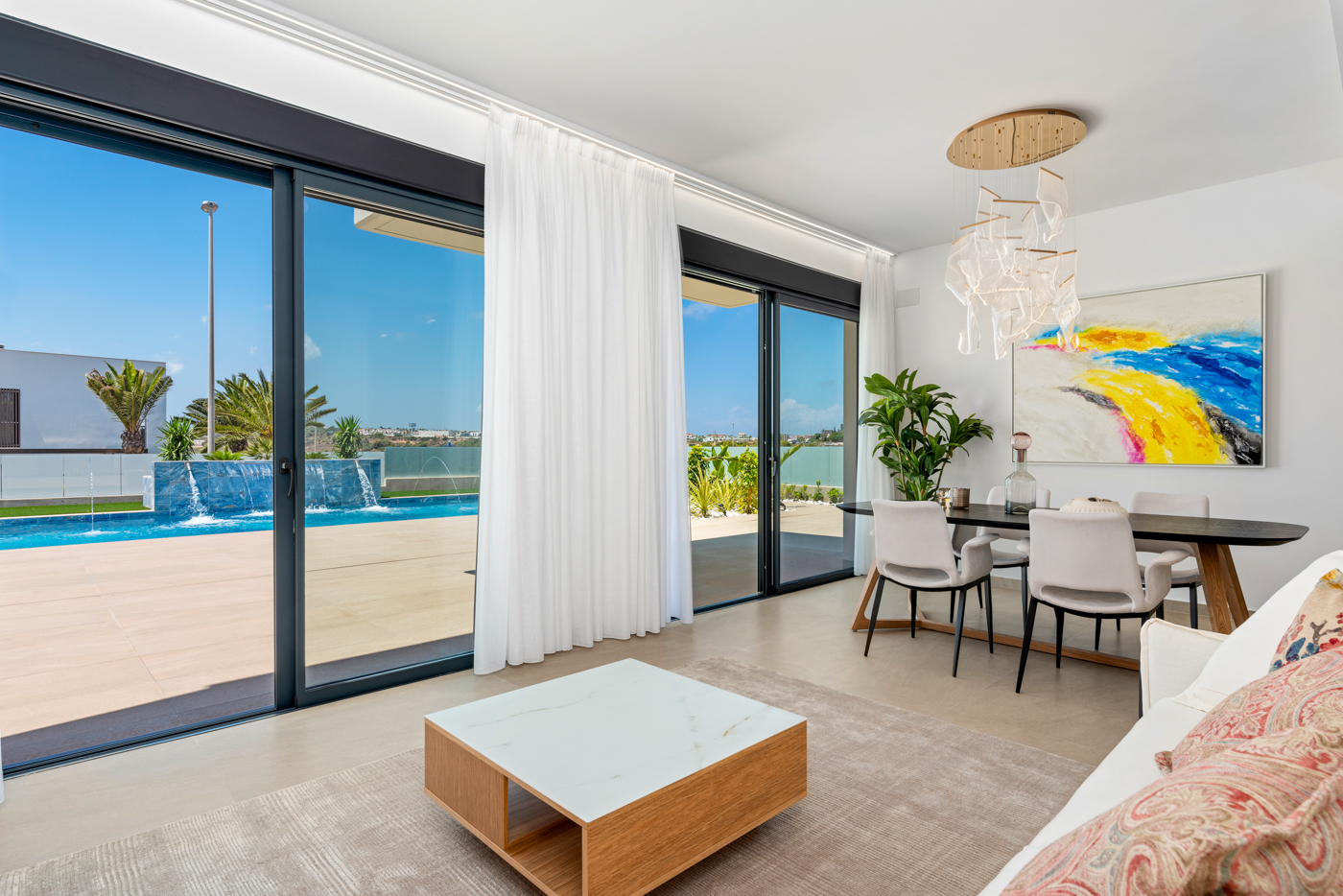 Luxury Villa with 3 bedrooms and private pool in Dehesa de Campoamor (Orihuela Costa)