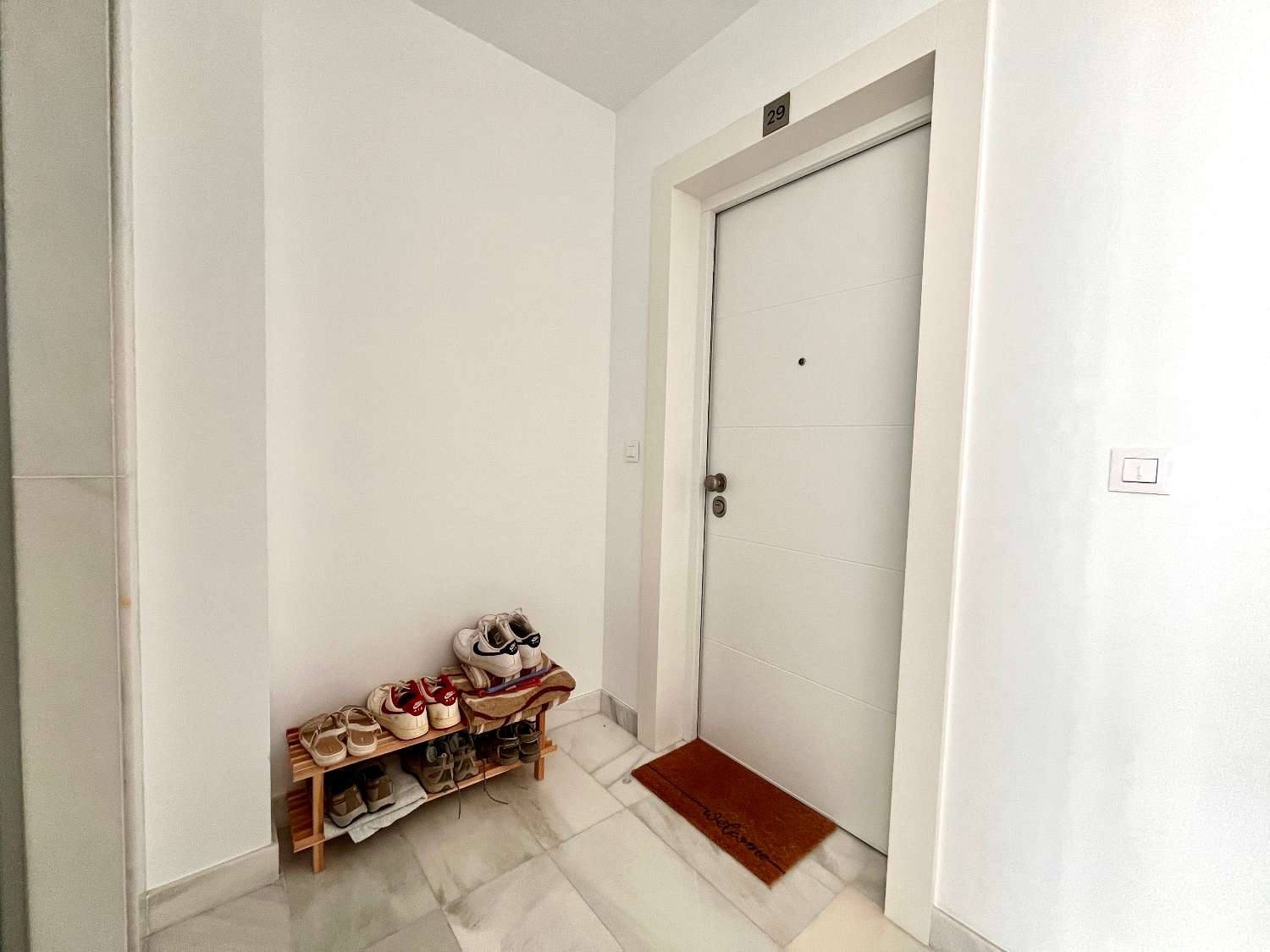 Ático de 2 dormitorios en venta en Villamartin